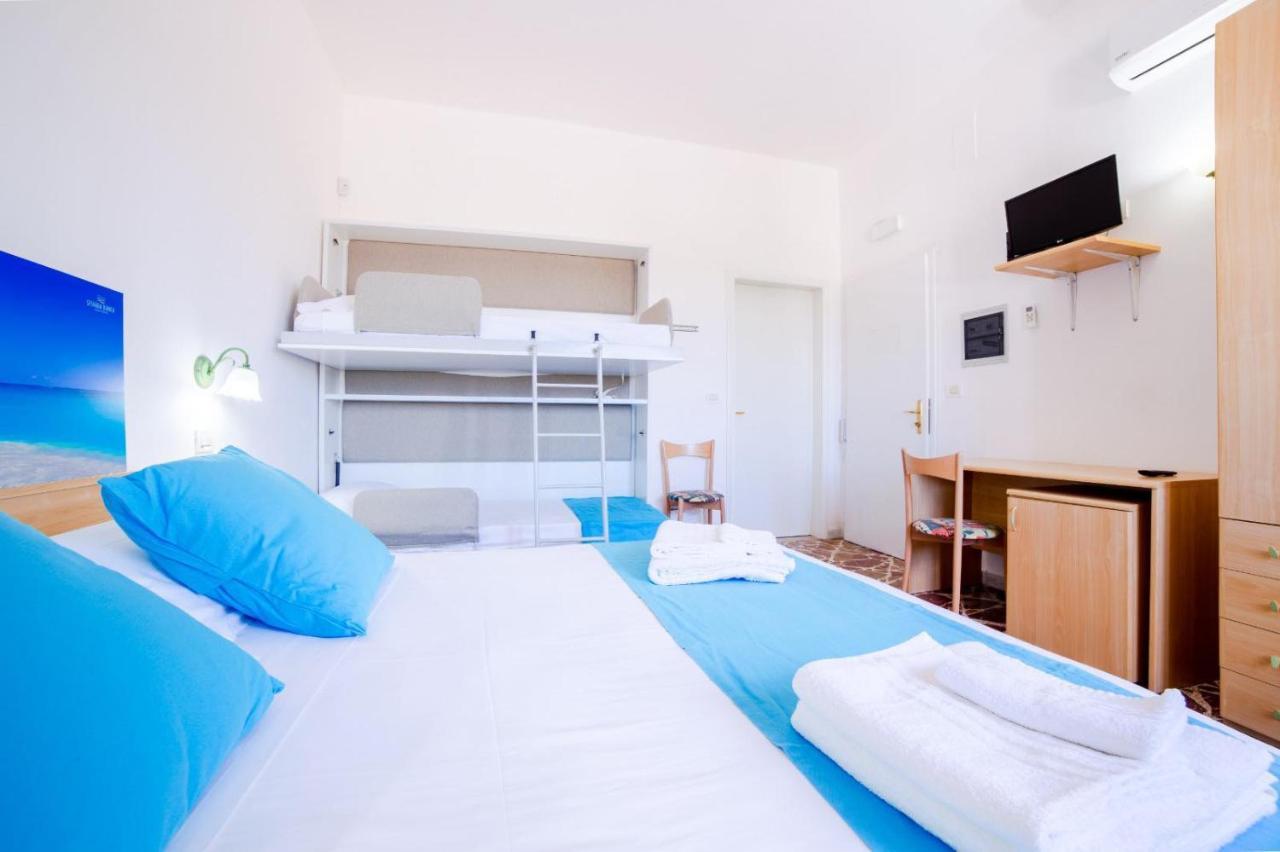 Picchio Hotel Pescoluse Marina Di Pescoluse Kültér fotó
