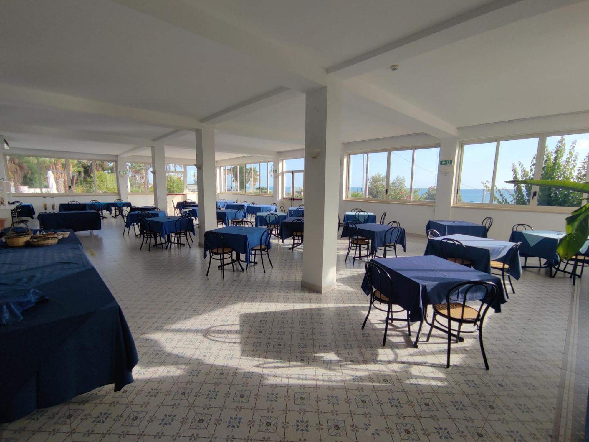Picchio Hotel Pescoluse Marina Di Pescoluse Kültér fotó